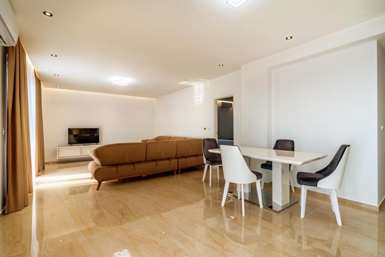 بار Hotel Ms المظهر الخارجي الصورة
