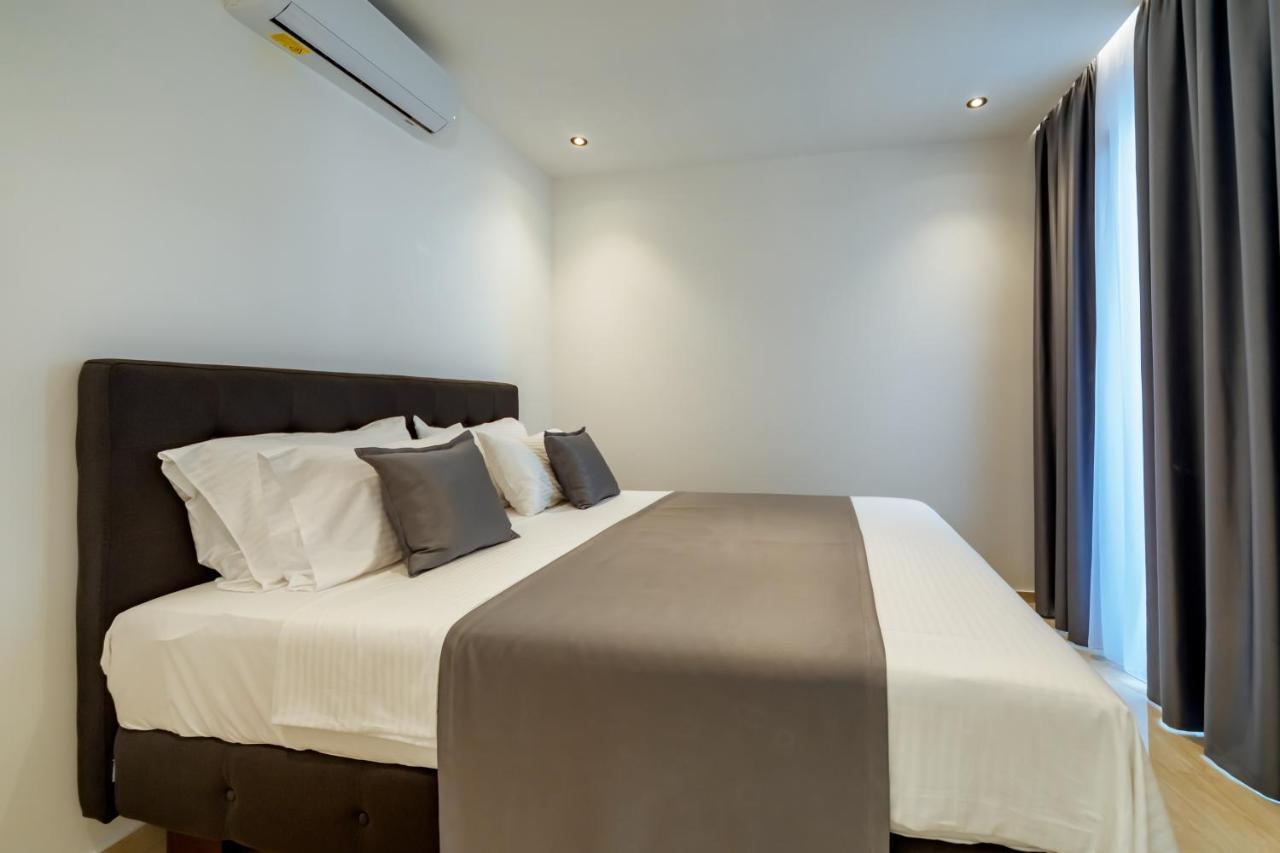 بار Hotel Ms المظهر الخارجي الصورة